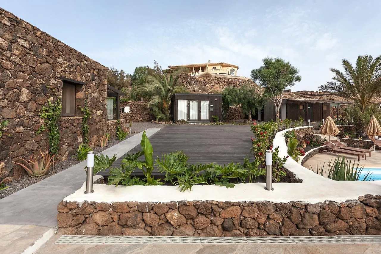 Azulfit Surya Yoga & Pilates Retreat Hotel La Oliva Inn